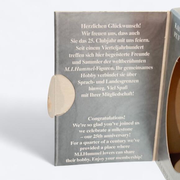 VTG‎ Y2K Honor Student #1528 & Puppet Princess #1664 M.J. Hummel Club 2000, 2001 - Picture 13 of 15